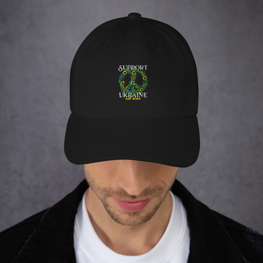 Dad hat "Support Ukraine"